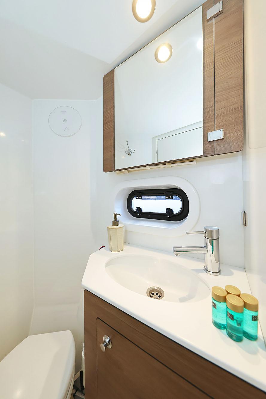 Bali 4.2 - 4 + 1 cab., picture 34