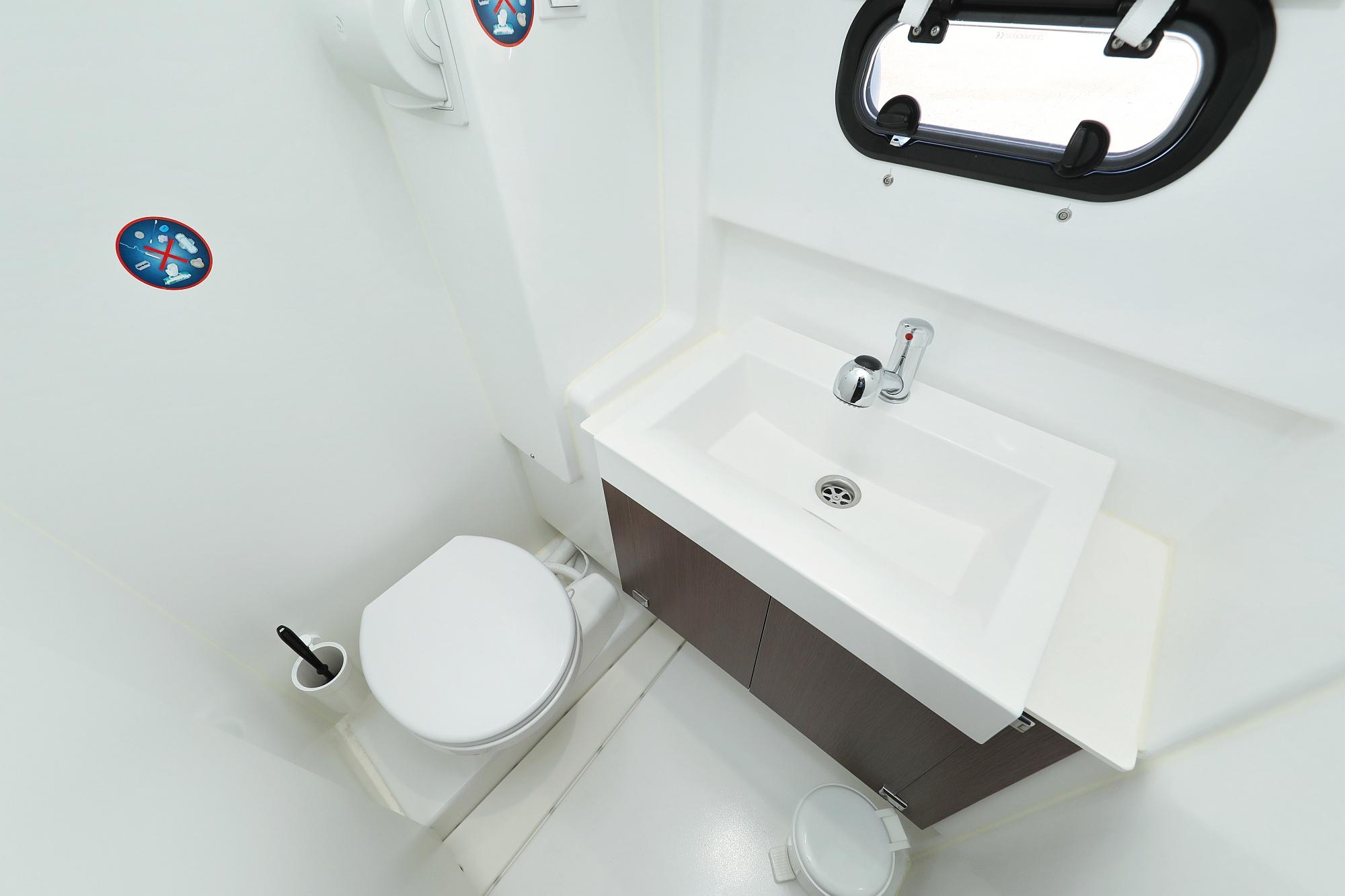 Bali 4.3 MY - 4 + 1 cab, picture 21