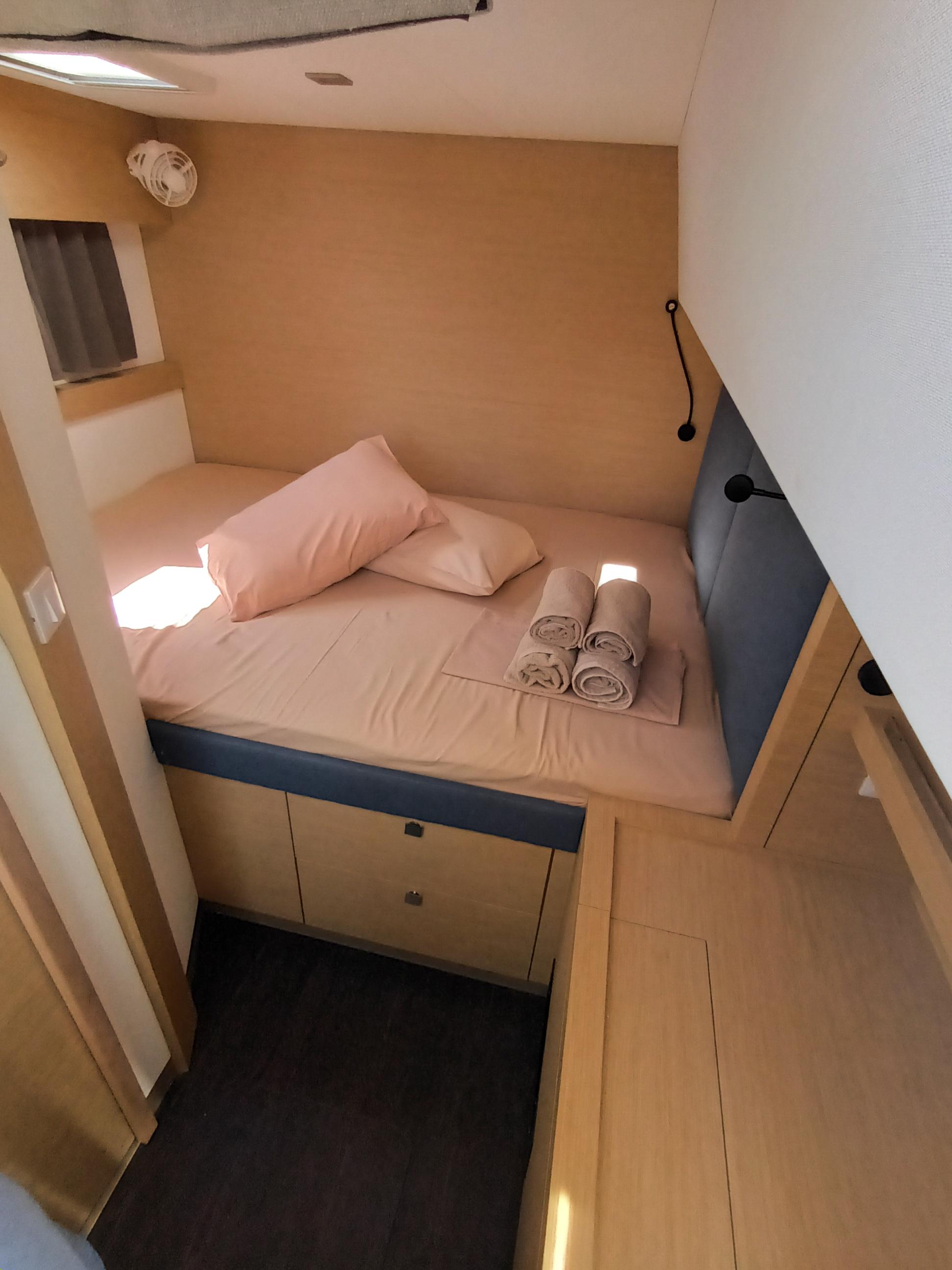 Fountaine Pajot Tanna 47 - 5 + 1 cab., picture 15