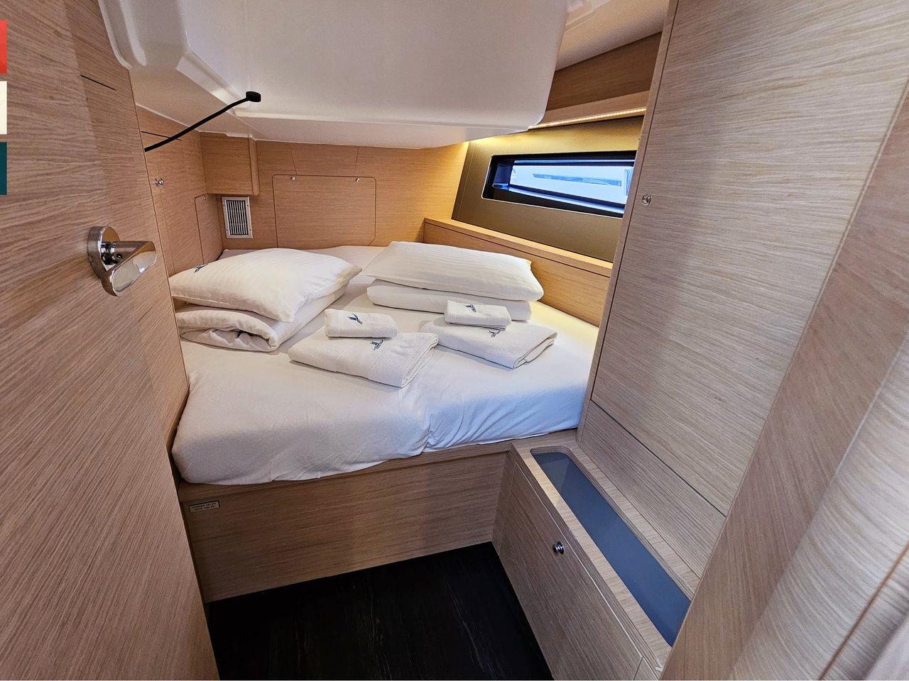 Dufour 41 - 3 cab., picture 21