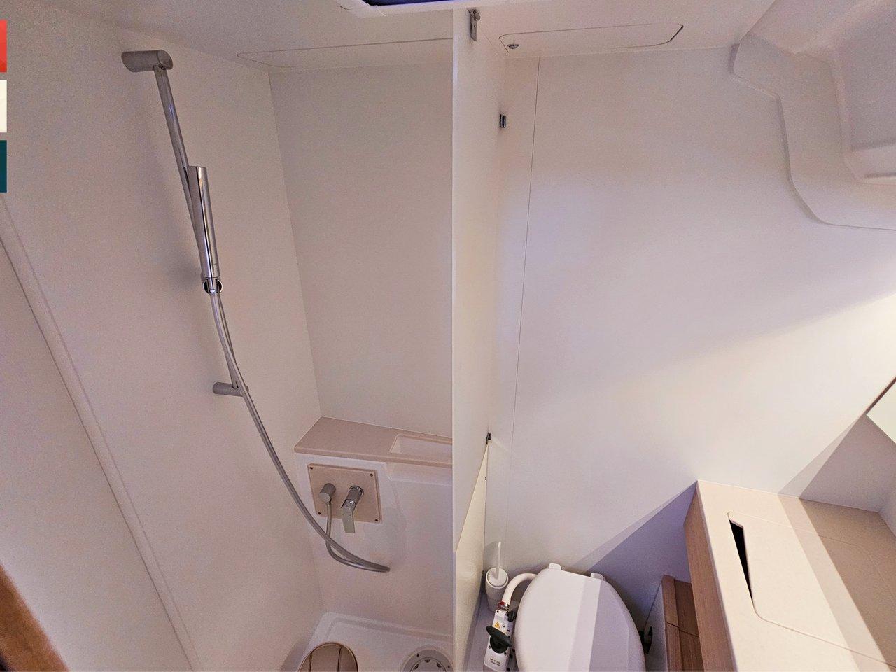 Dufour 41 - 3 cab., picture 26