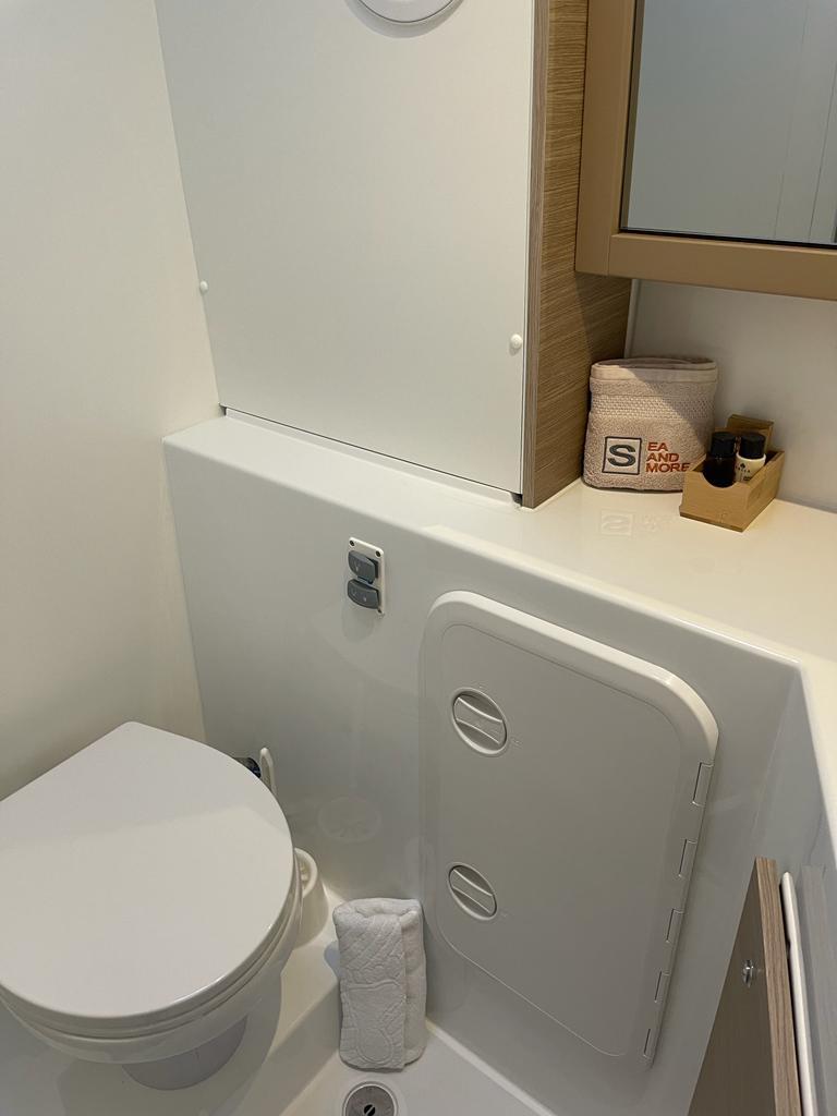 Lagoon 42 OW, picture 39