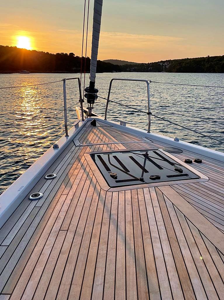 Oceanis Yacht 54, picture 21