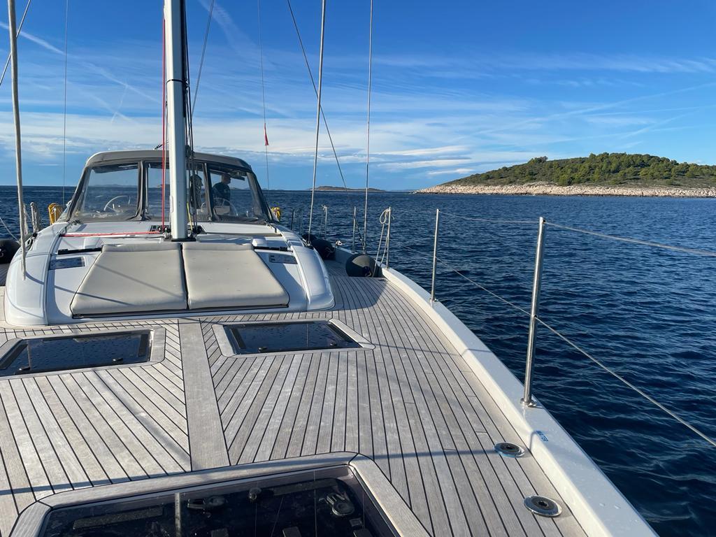 Oceanis Yacht 54, picture 19