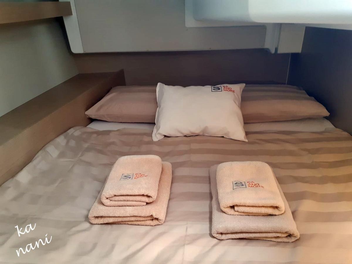 Oceanis 34.1, picture 17