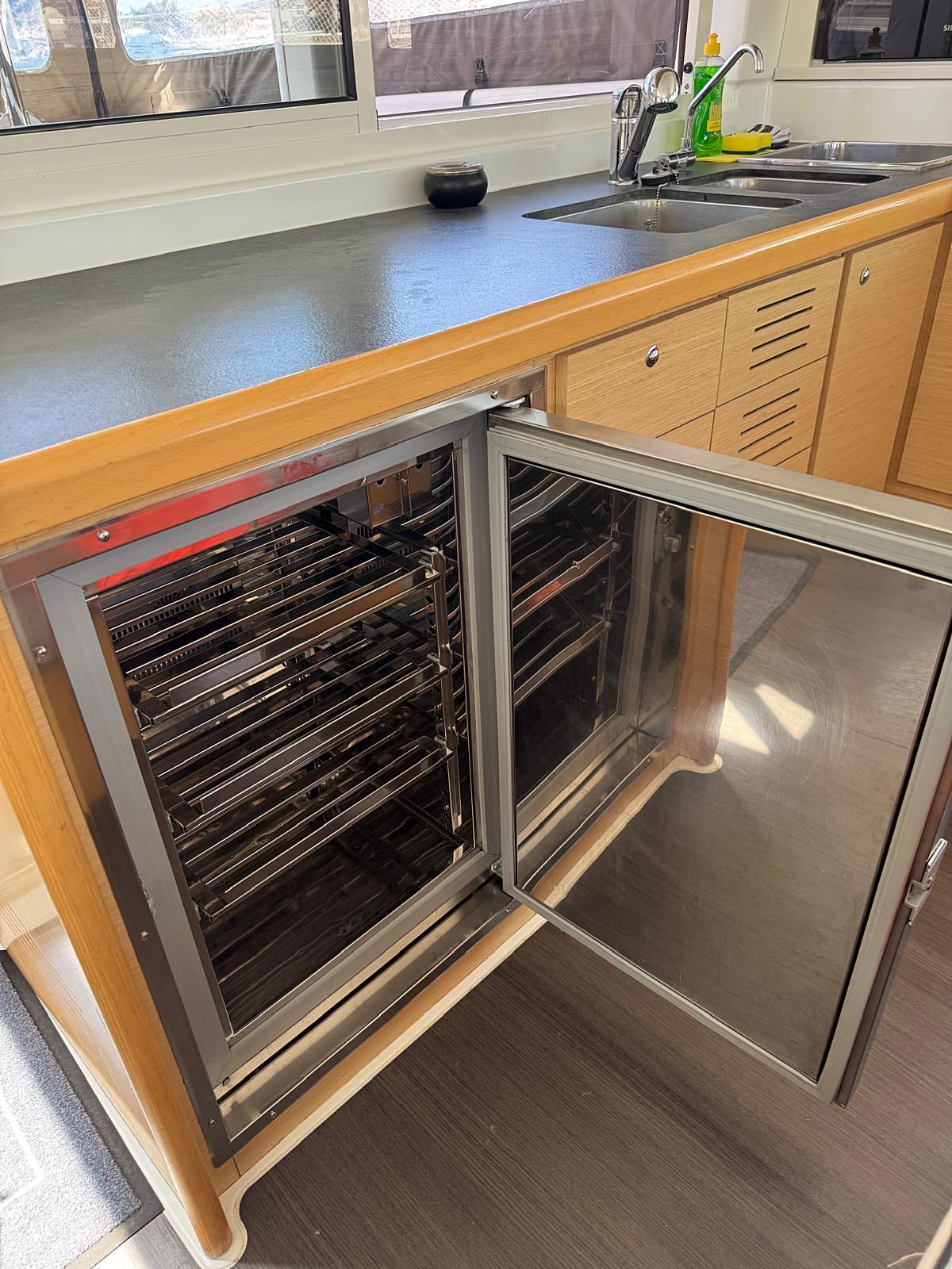 Lagoon 421 - 3 cab., picture 19