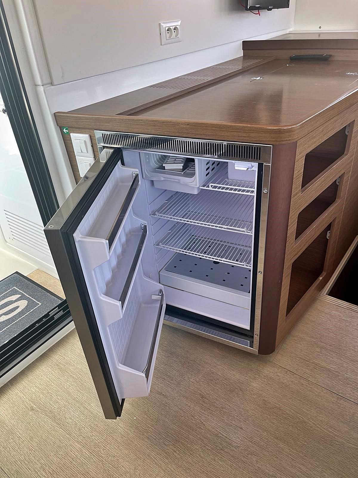 Lagoon 42 - 4 + 2 cab., picture 13