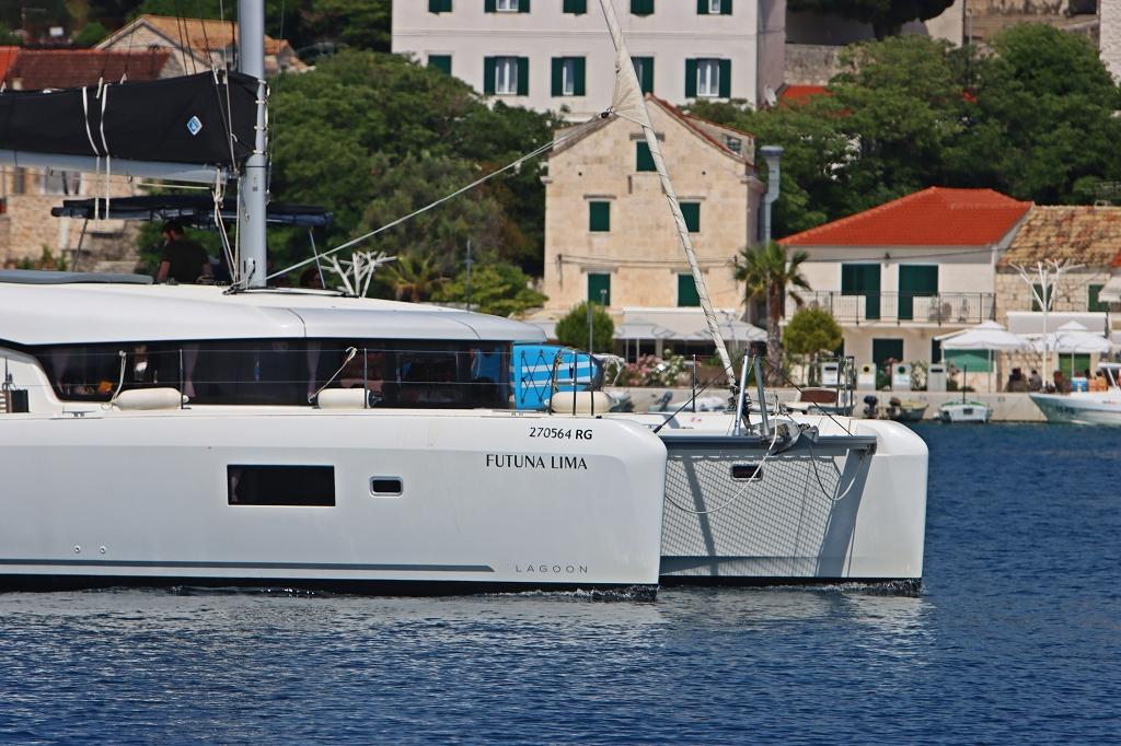 Lagoon 42 - 4 + 2 cab., picture 24