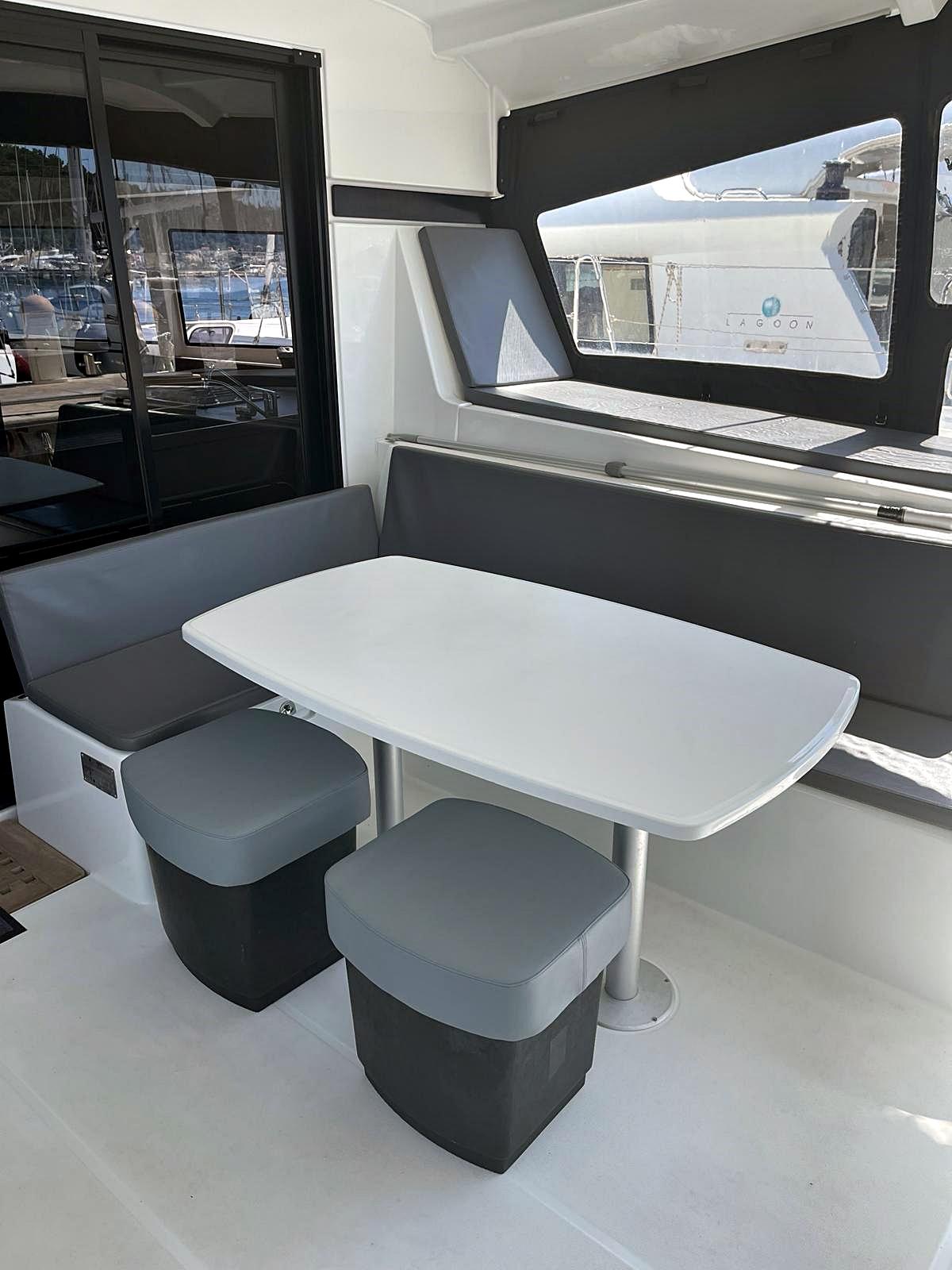 Lagoon 42 - 4 + 2 cab., picture 19