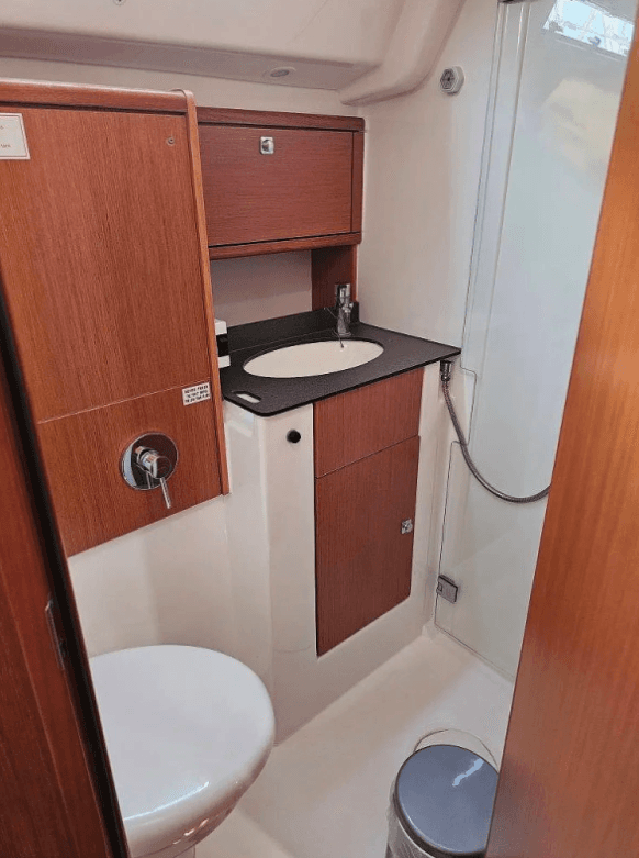 Bavaria Cruiser 51, picture 16