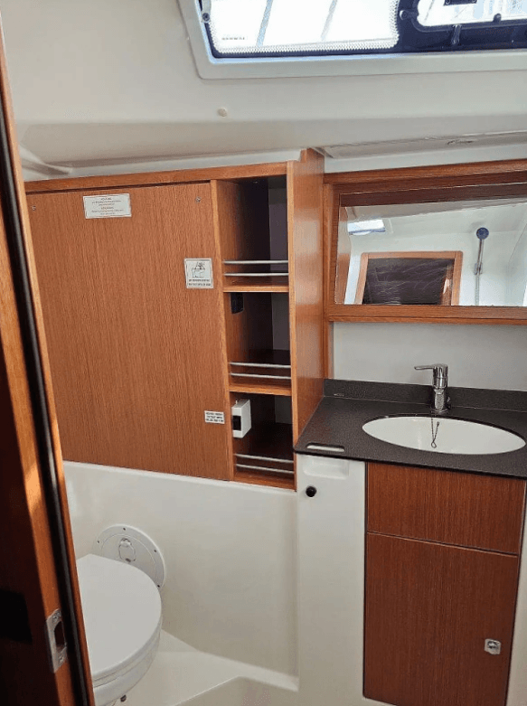 Bavaria Cruiser 51, picture 15