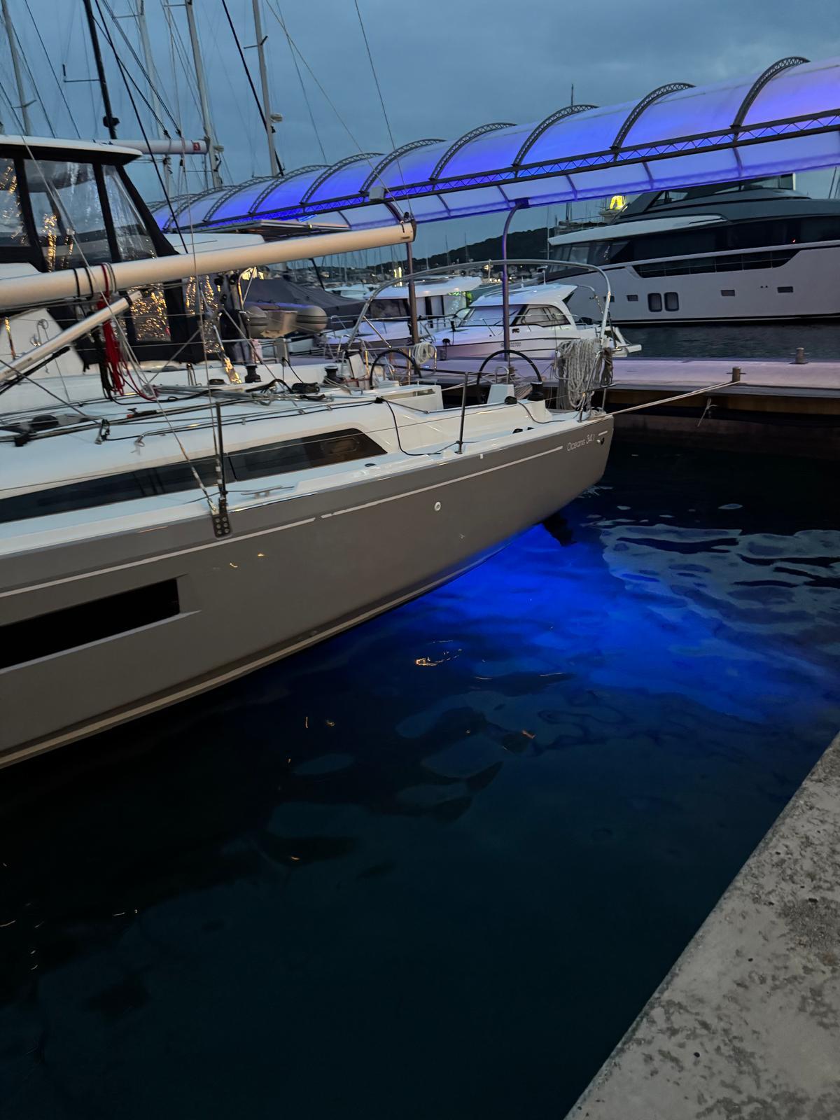 Oceanis 34.1, picture 29