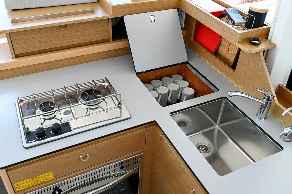 Excess 11 - 4 + 1 + 1 cab. - Island Blue V, picture 25