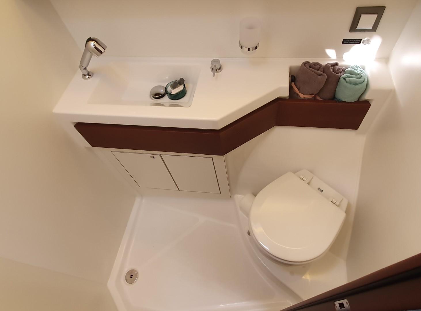 Oceanis 46.1, picture 24