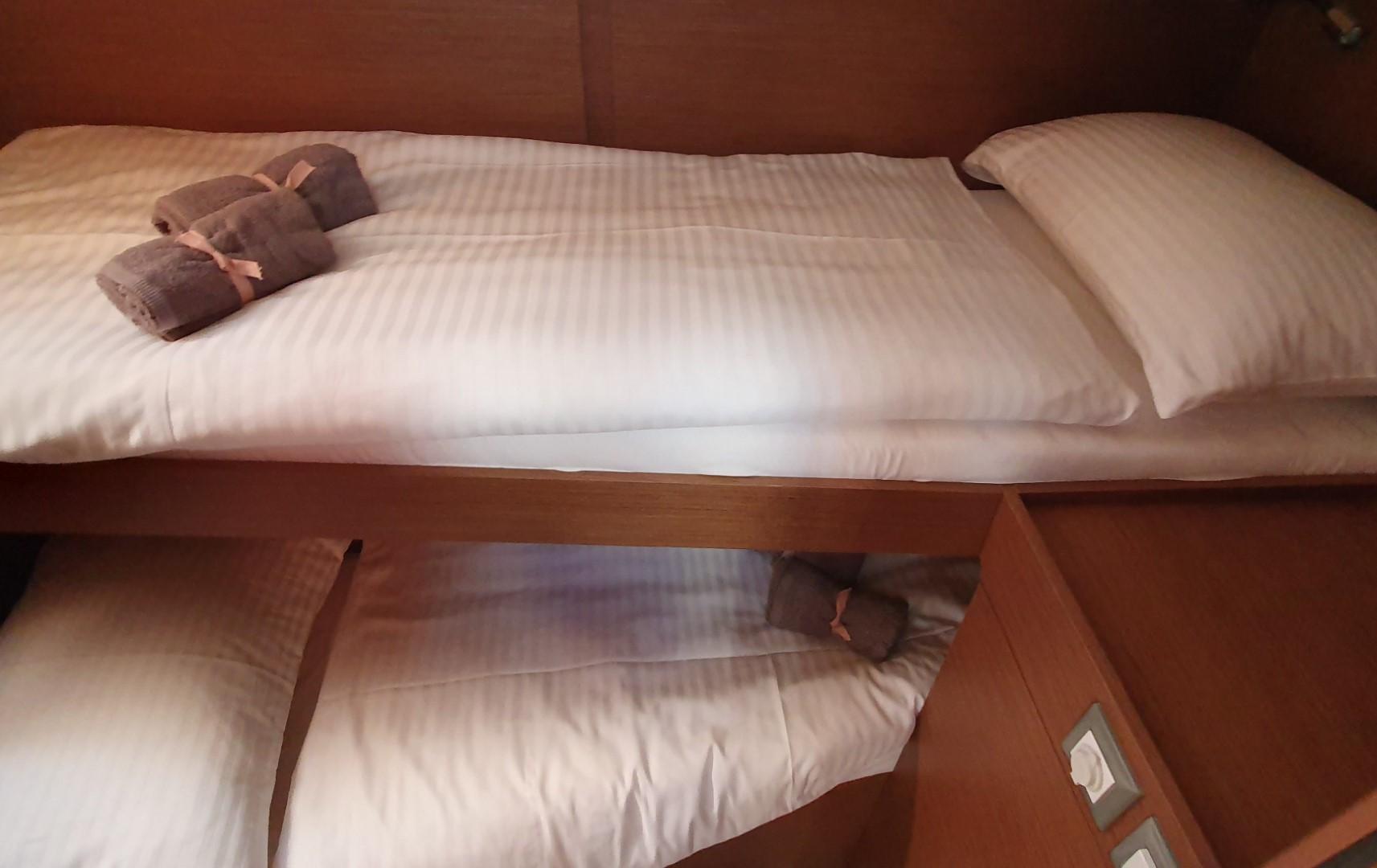 Oceanis 46.1, picture 20