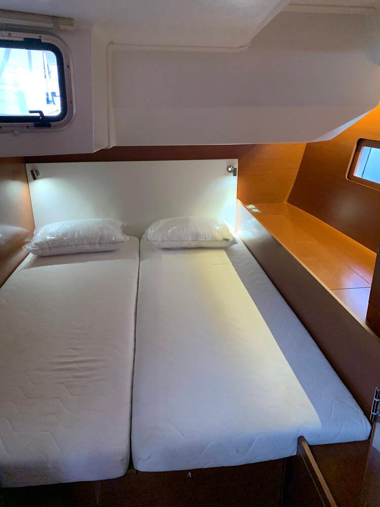 Oceanis 51.1, picture 21