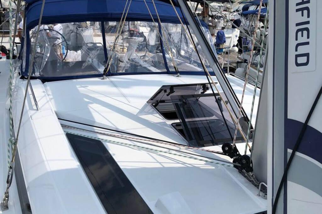 Oceanis 51.1, picture 5