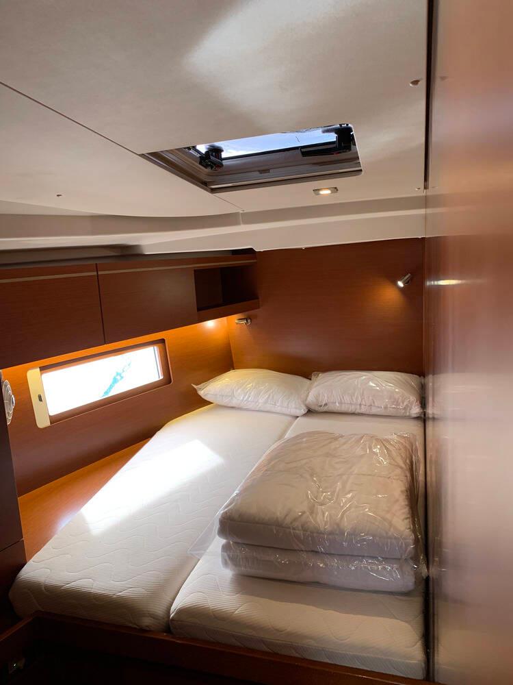 Oceanis 51.1, picture 20