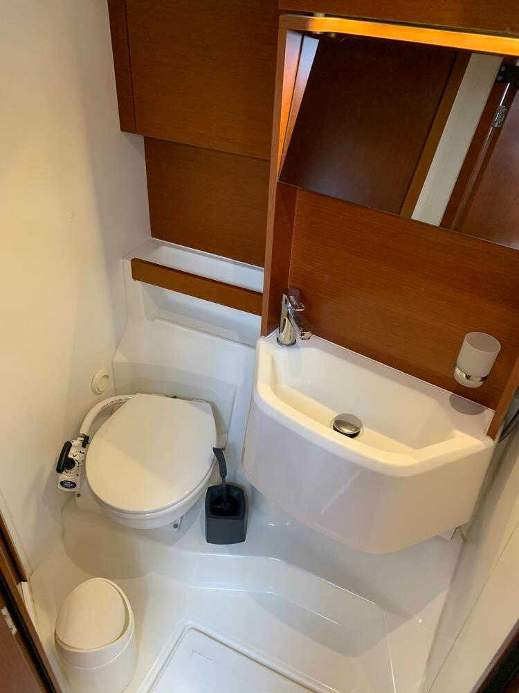 Oceanis 51.1, picture 24