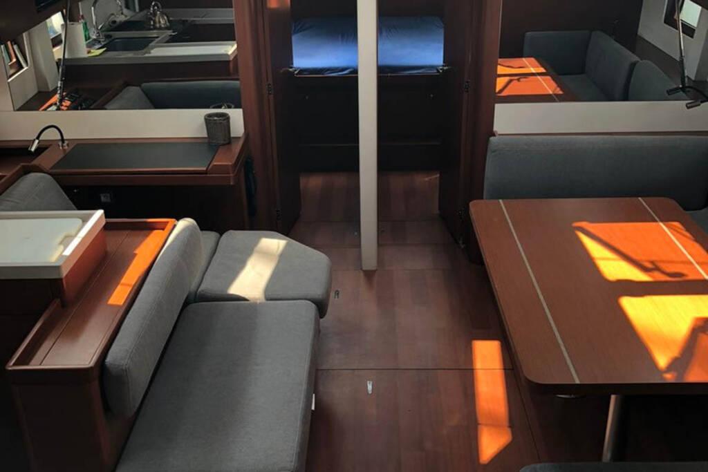 Oceanis 51.1, picture 12