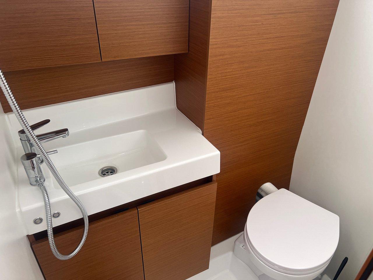 Sun Odyssey 380 - 3 cab., picture 11