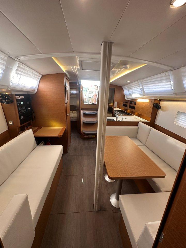 Sun Odyssey 380 - 3 cab., picture 8