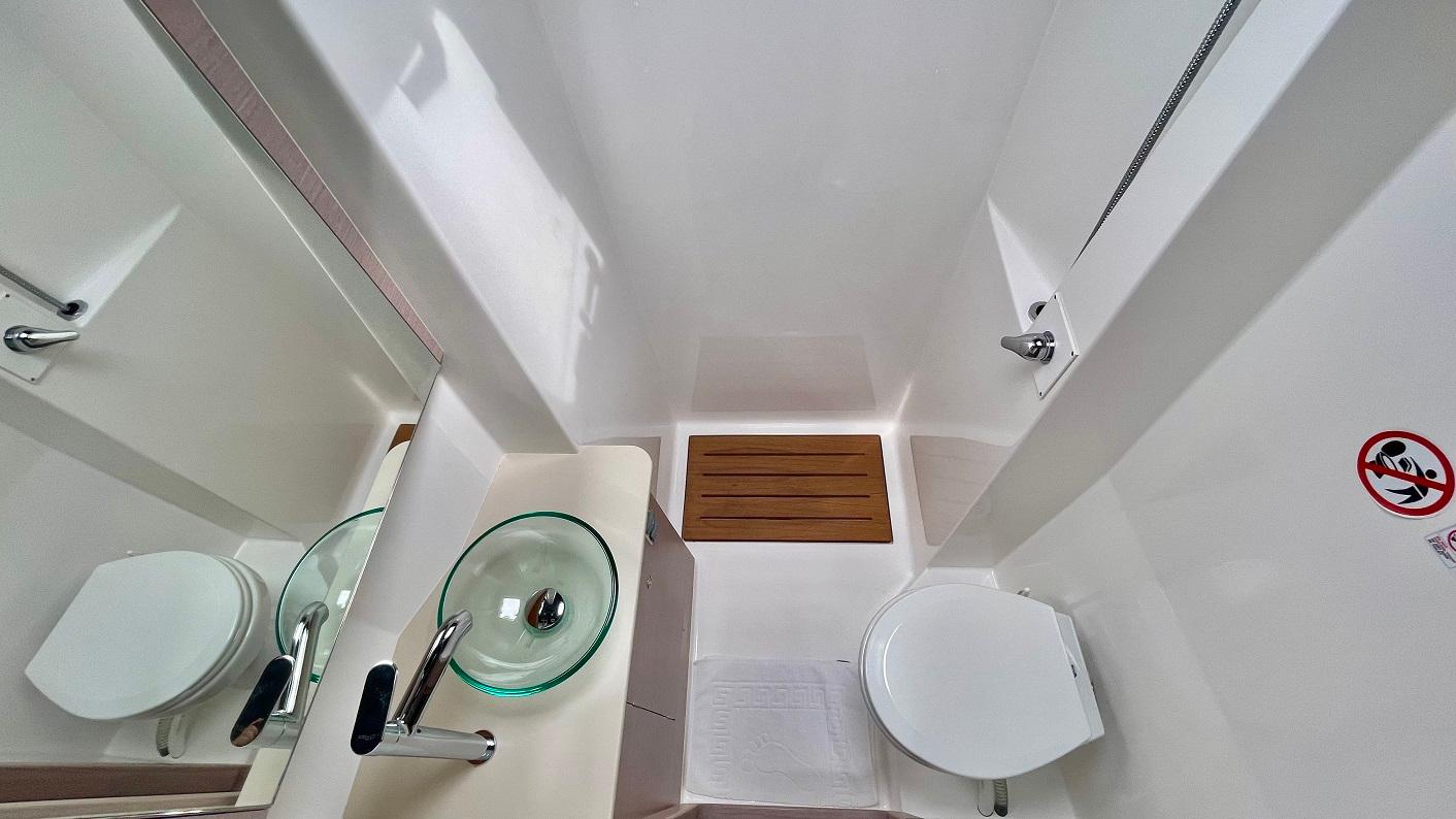 Dufour 48 Catamaran - 5 + 1 cab., picture 30