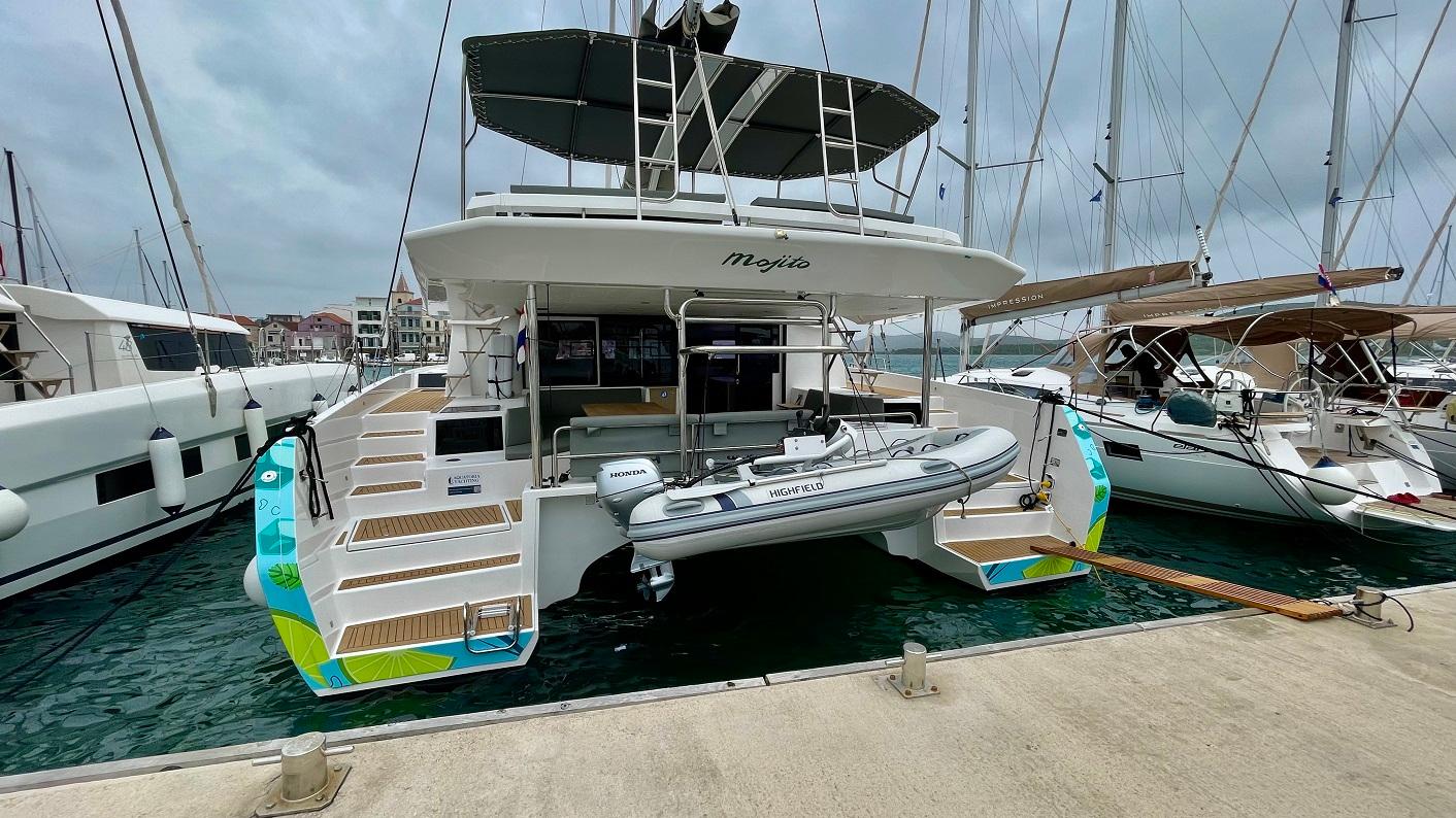 Dufour 48 Catamaran - 5 + 1 cab., picture 5