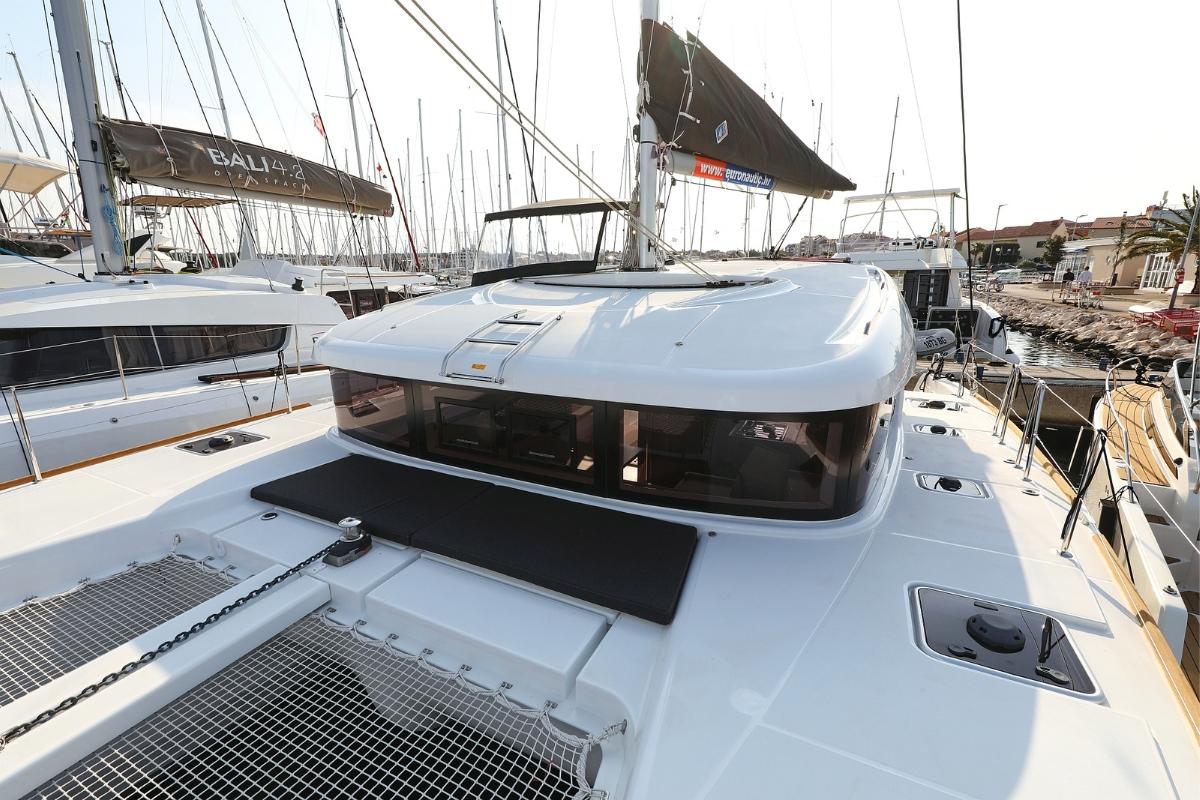 Lagoon 40 - 4 + 2 cab, picture 5