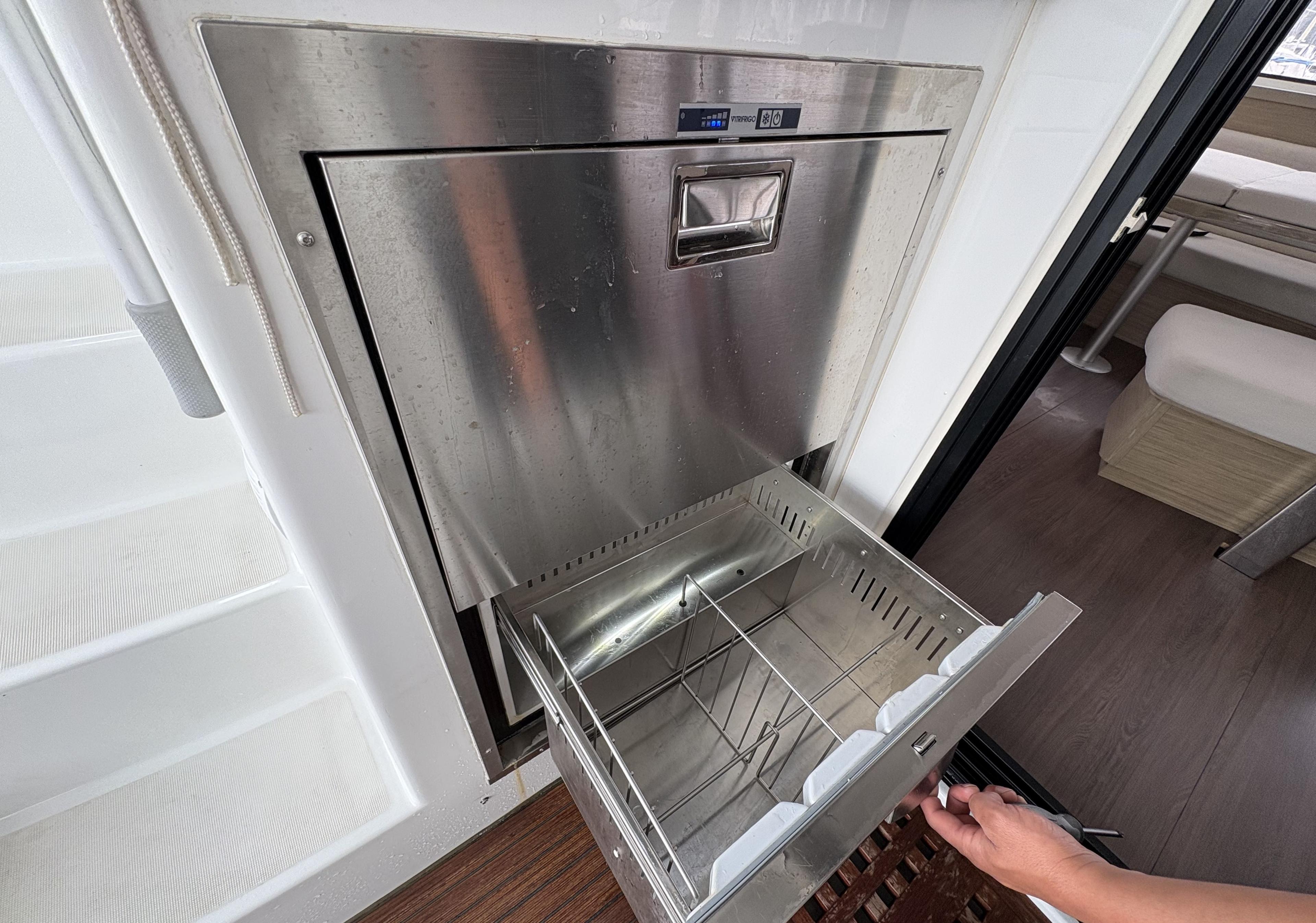 Lagoon 42 - 4 + 2 cab., picture 17