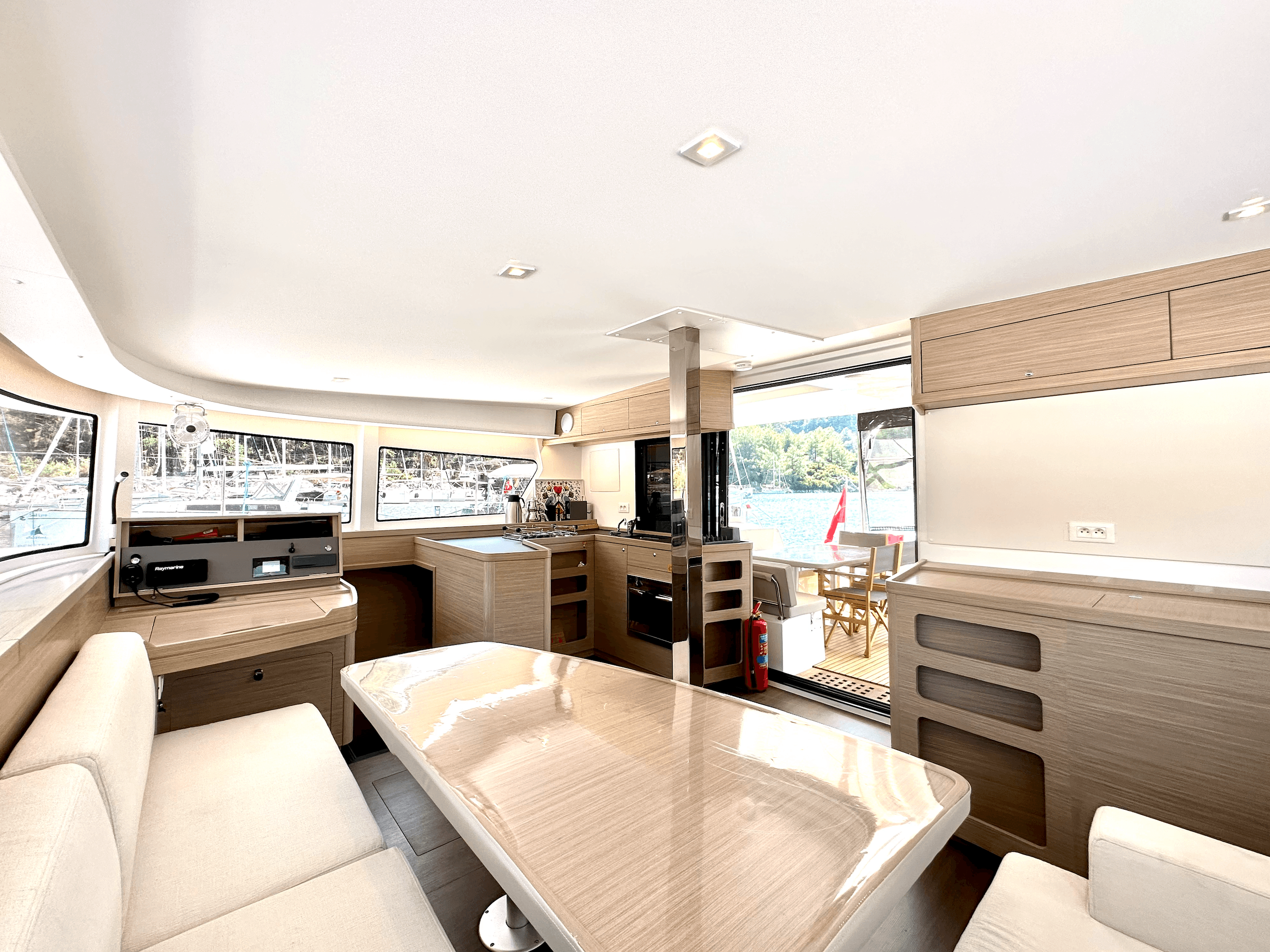 Lagoon 42 - 4 + 2 cab., picture 13