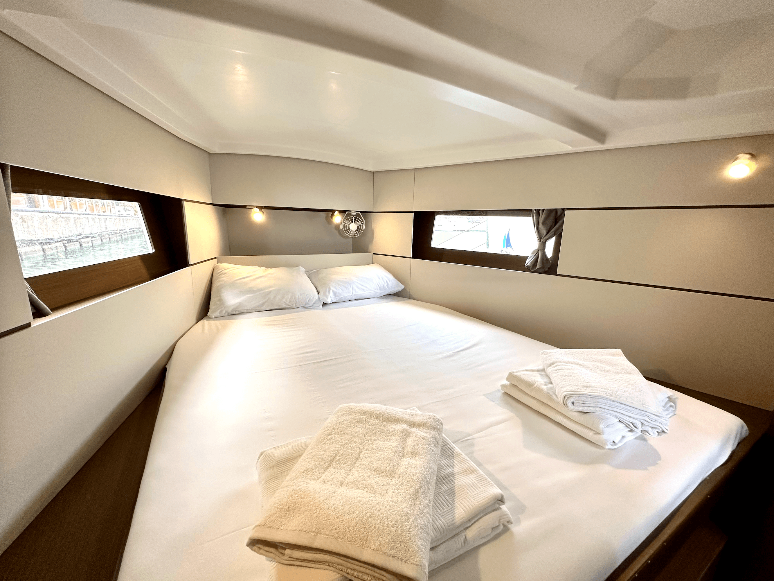 Oceanis 38.1, picture 10