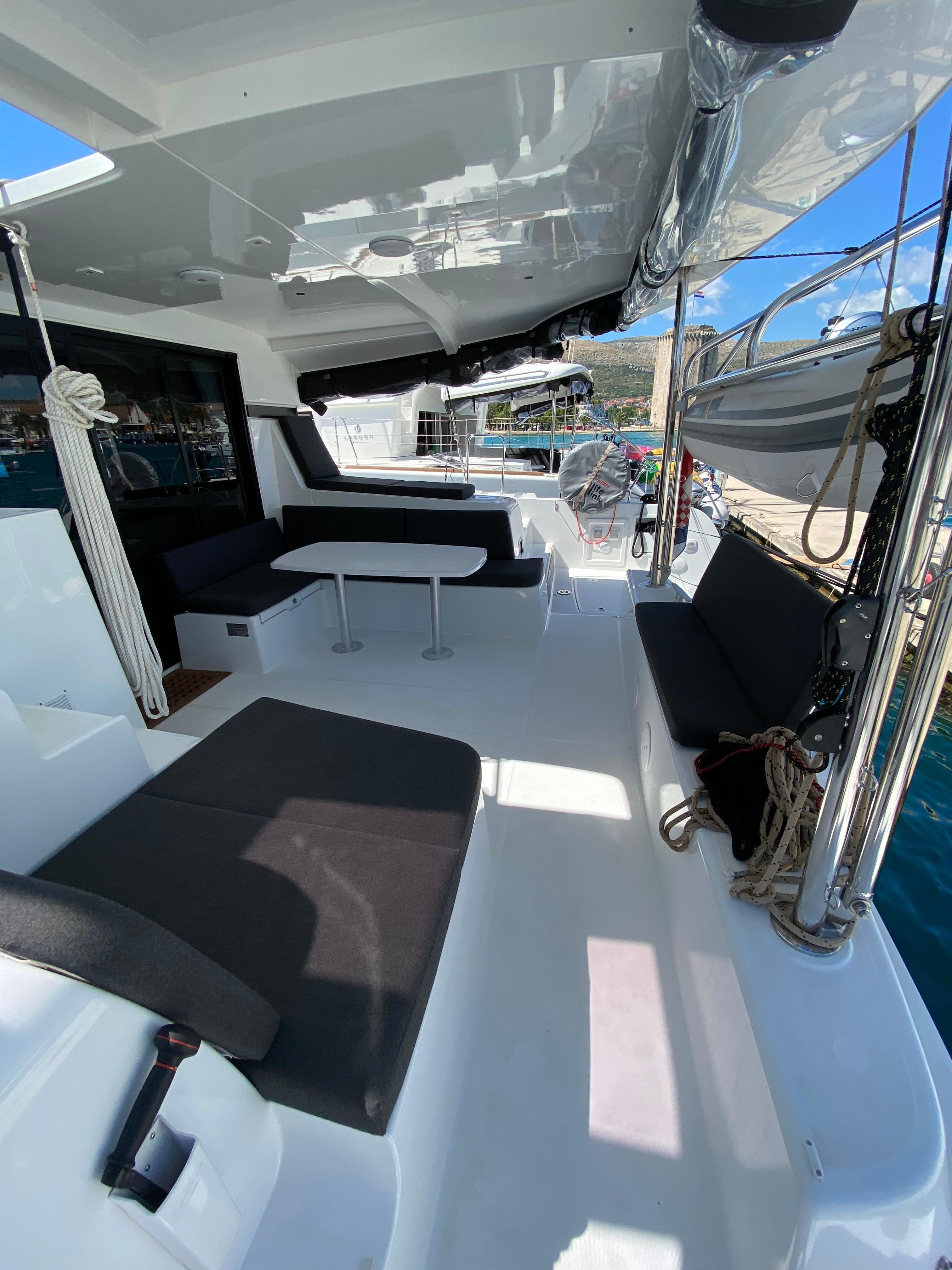 Lagoon 42 - 4 + 2 cab., picture 9