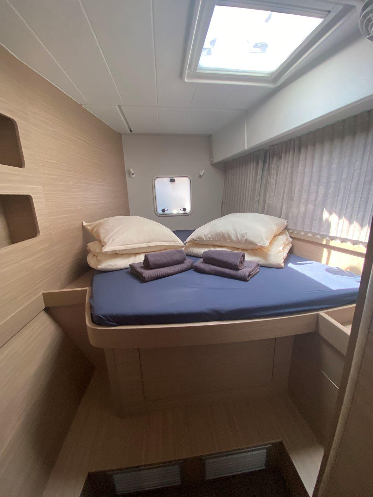 Lagoon 42 - 4 + 2 cab., picture 26