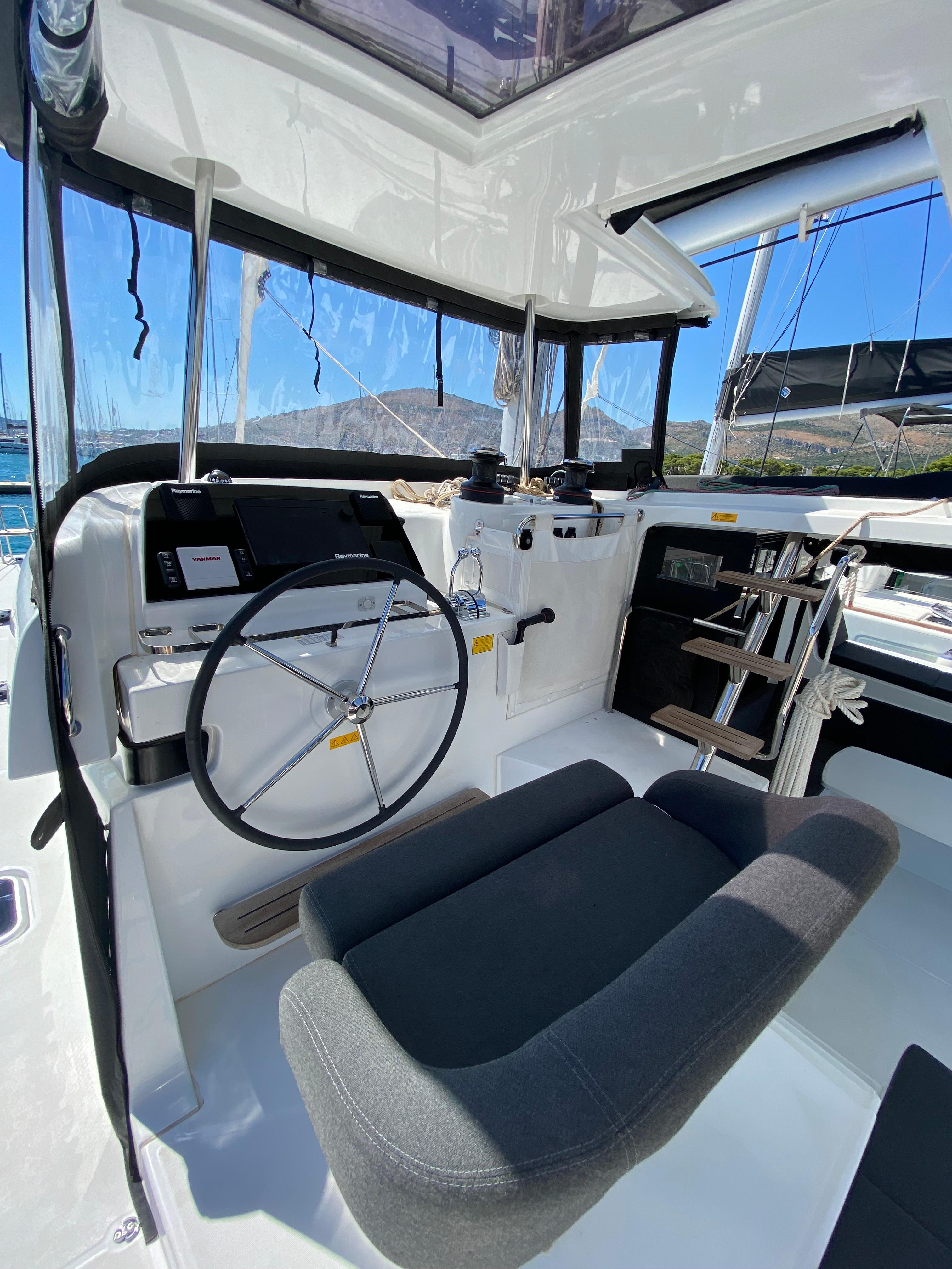 Lagoon 42 - 4 + 2 cab., picture 11