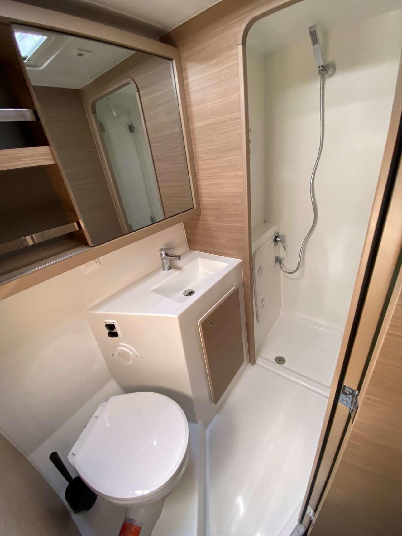 Lagoon 42 - 4 + 2 cab., picture 27