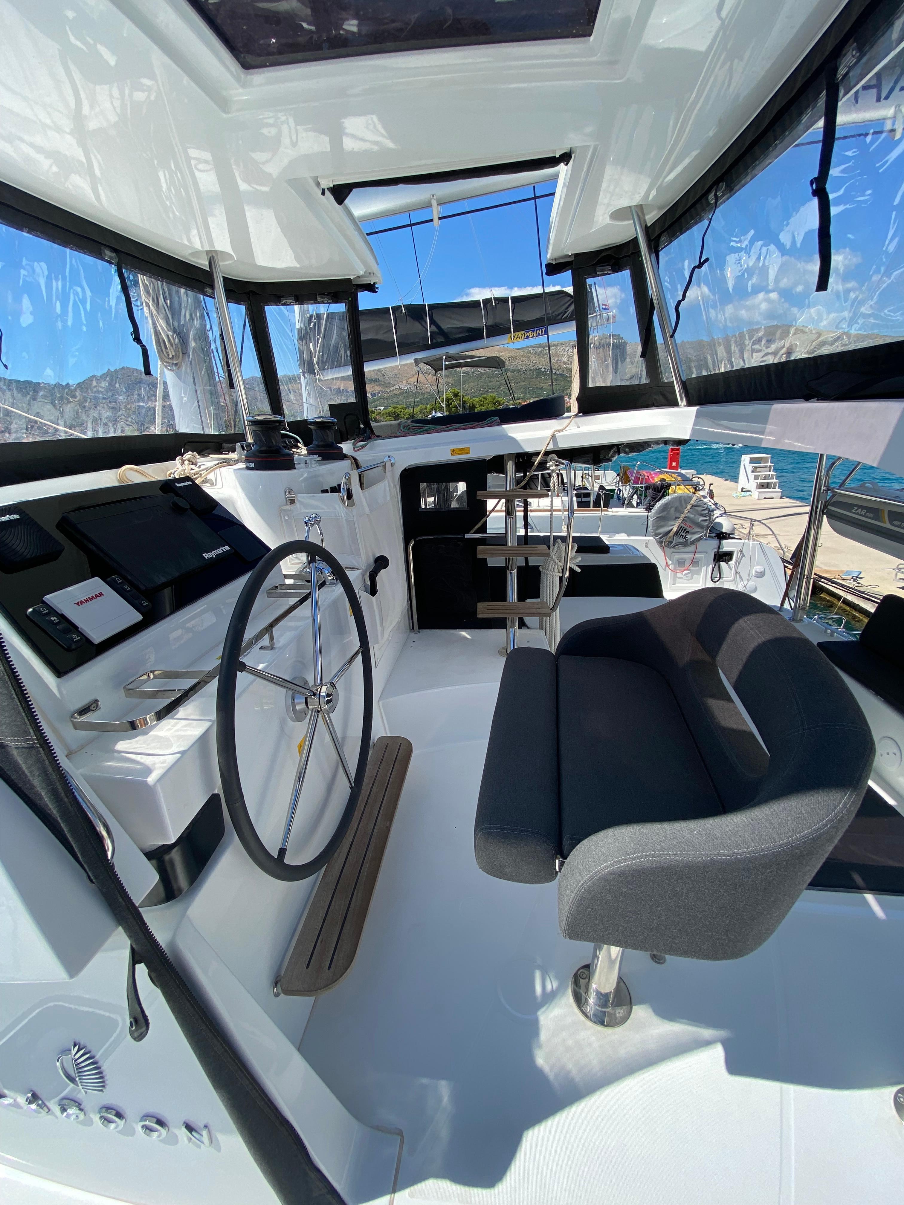 Lagoon 42 - 4 + 2 cab., picture 10