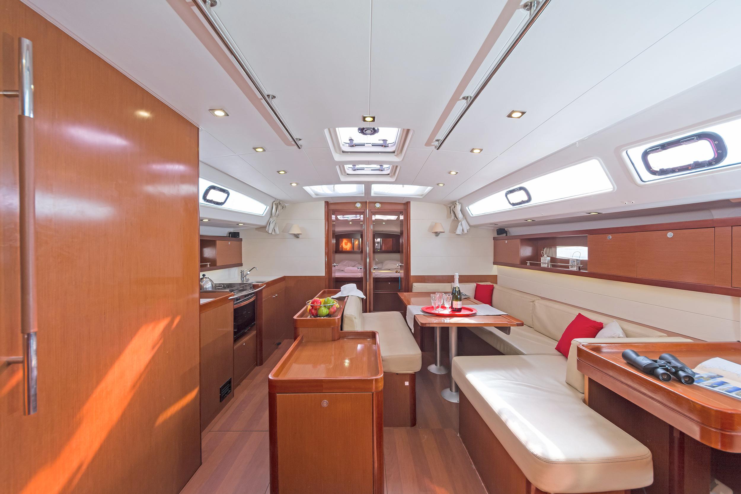 Oceanis 50 Family - 5 + 1 cab., picture 6