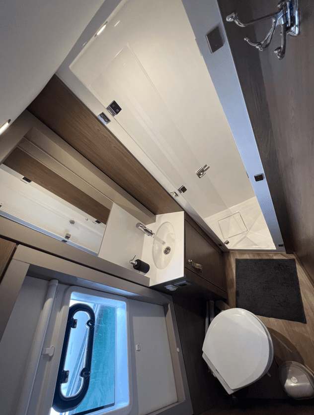 Bali 4.4 - 4 + 2 cab., picture 17