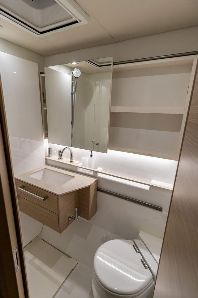 Lagoon 55 - 4 cab., picture 25