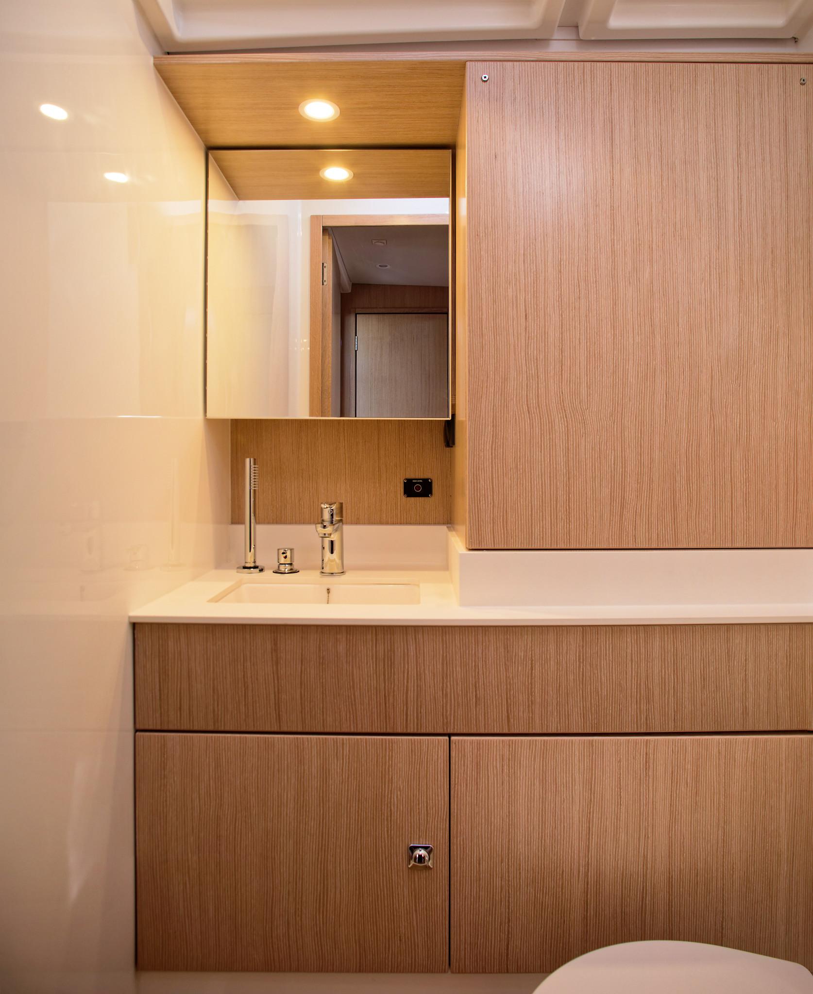 Bavaria C50 Style - 5 cab., picture 26