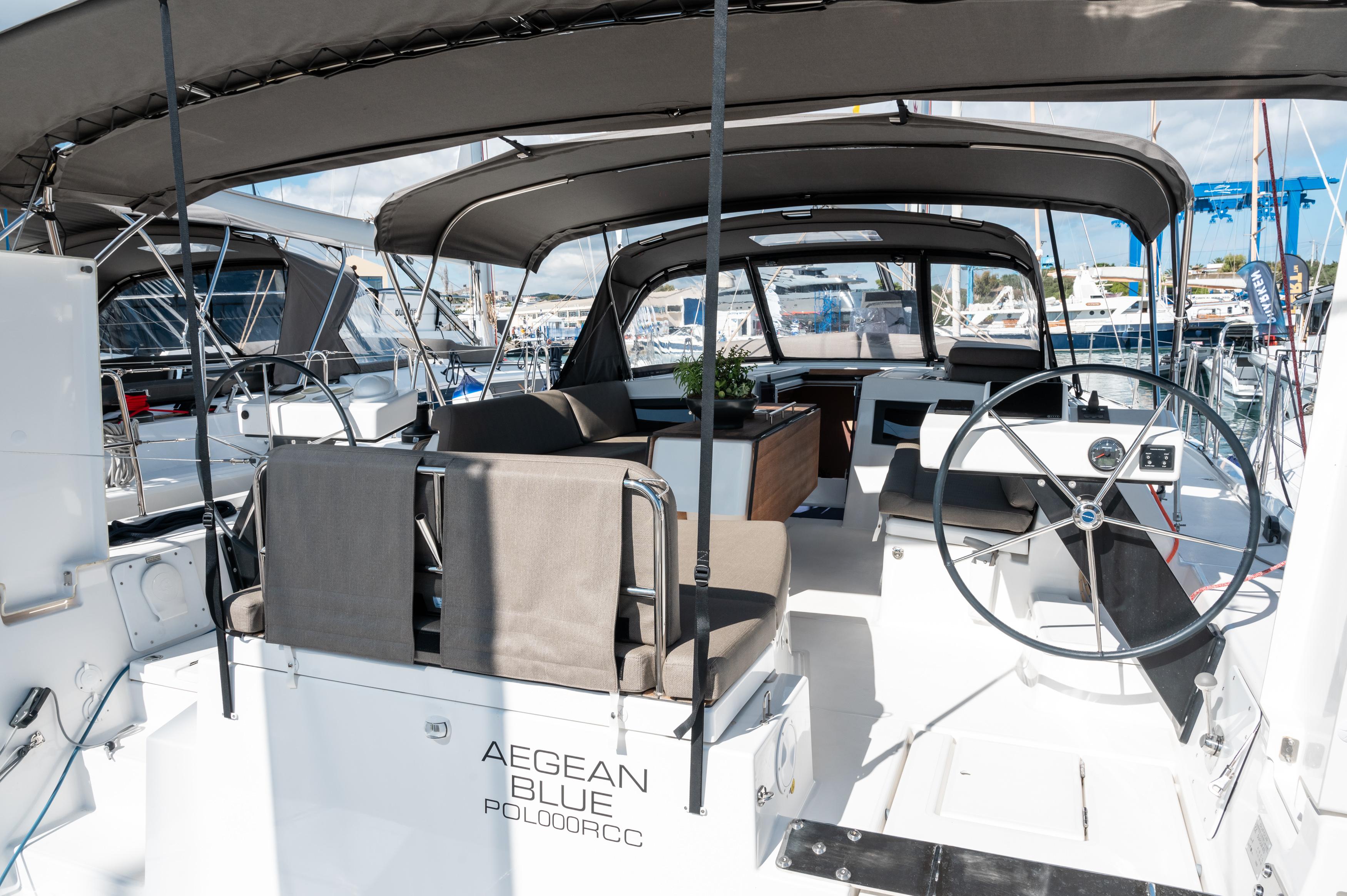 Dufour 470 - 4 + 1 cab., picture 3