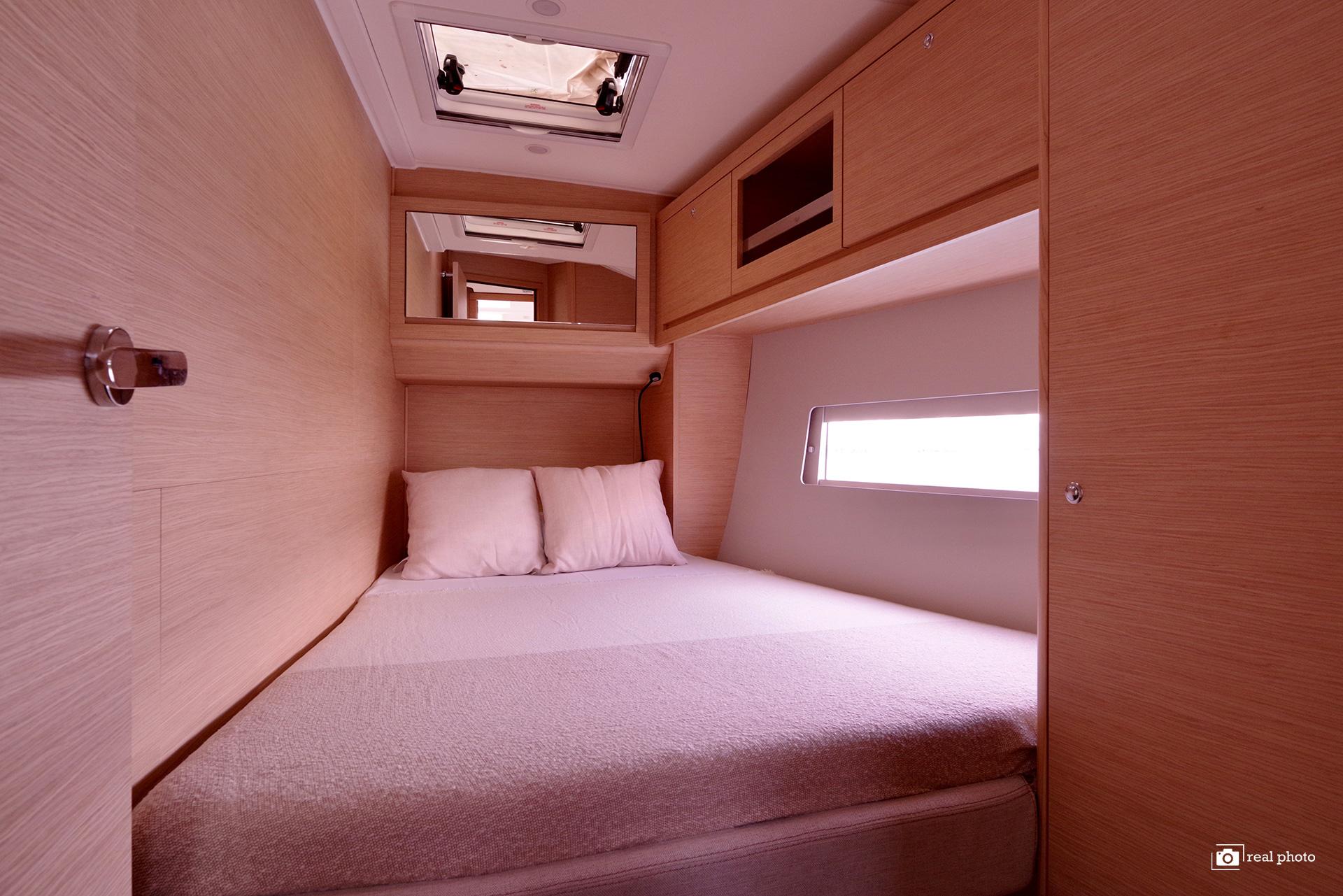 Dufour 470 - 5 + 1 cab., picture 7
