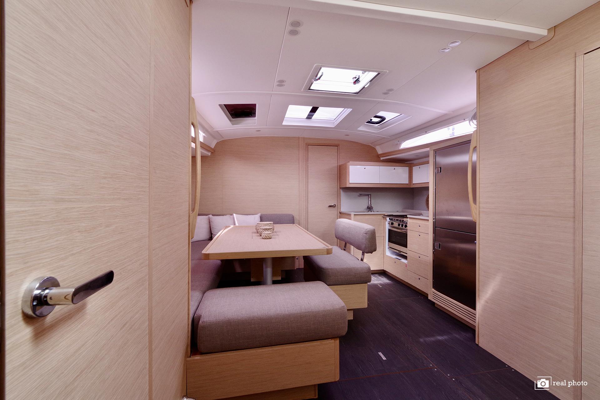 Dufour 470 - 5 + 1 cab., picture 7