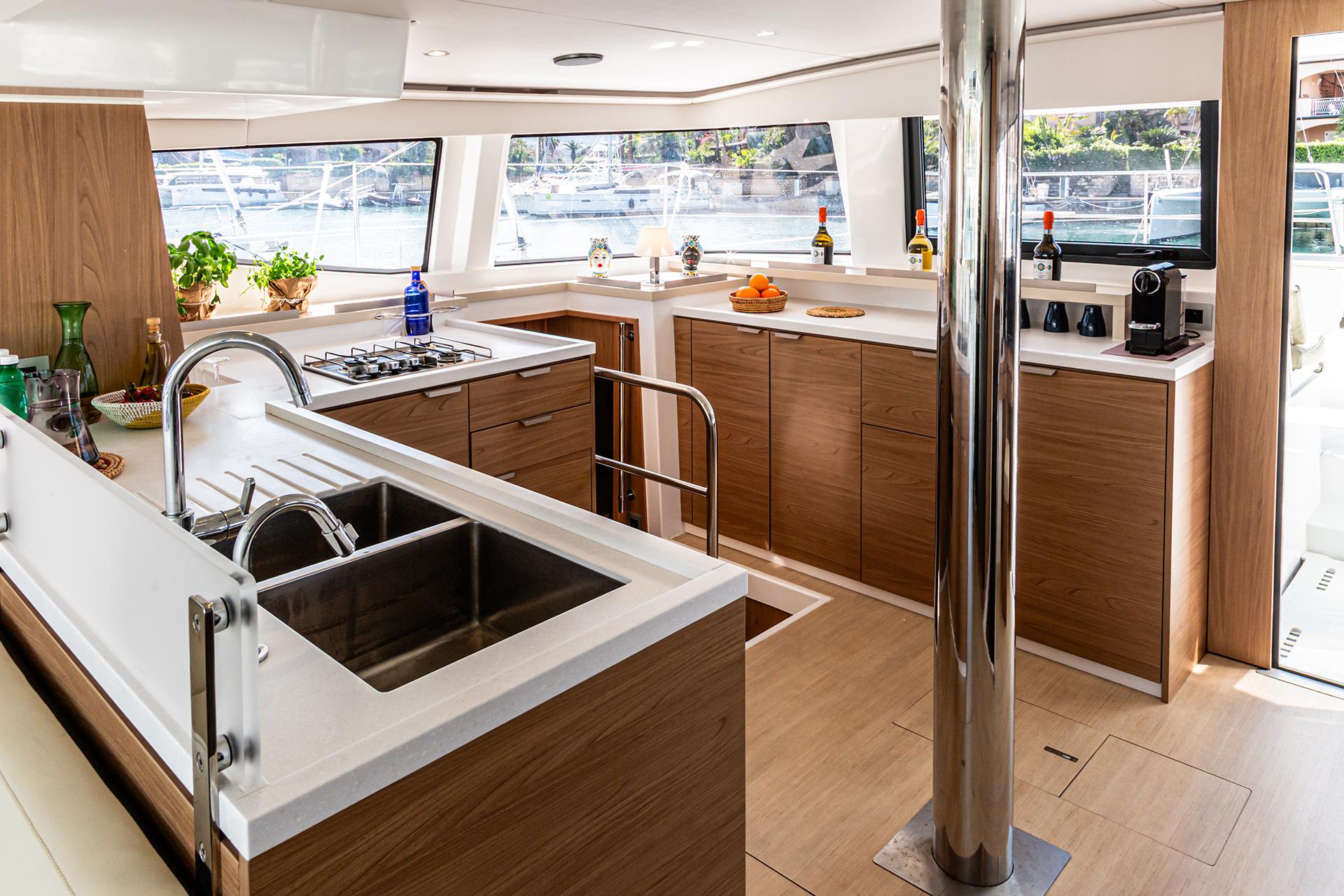 Bali 4.6 - 5 + 1 cab., picture 6