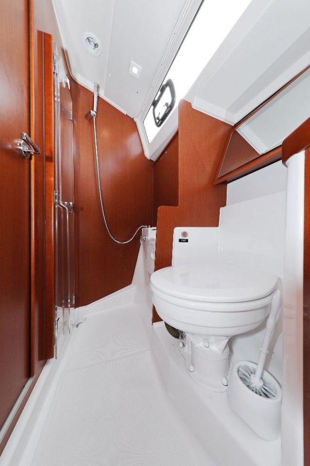 Oceanis 41.1, picture 40