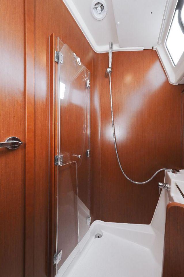 Oceanis 41.1, picture 41