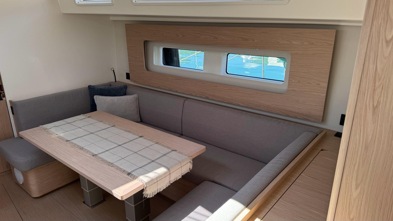 Oceanis 54 - 3 + 1 cab., picture 10