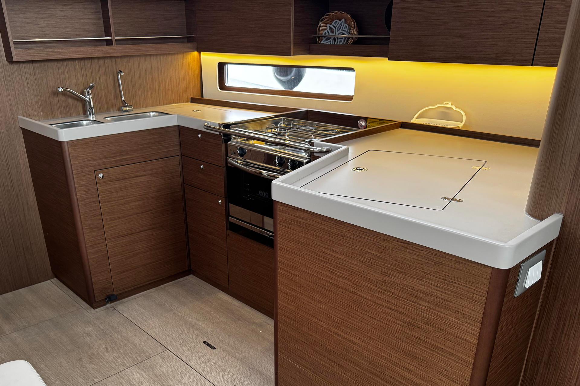 Oceanis 40.1 - 3 cab., picture 14