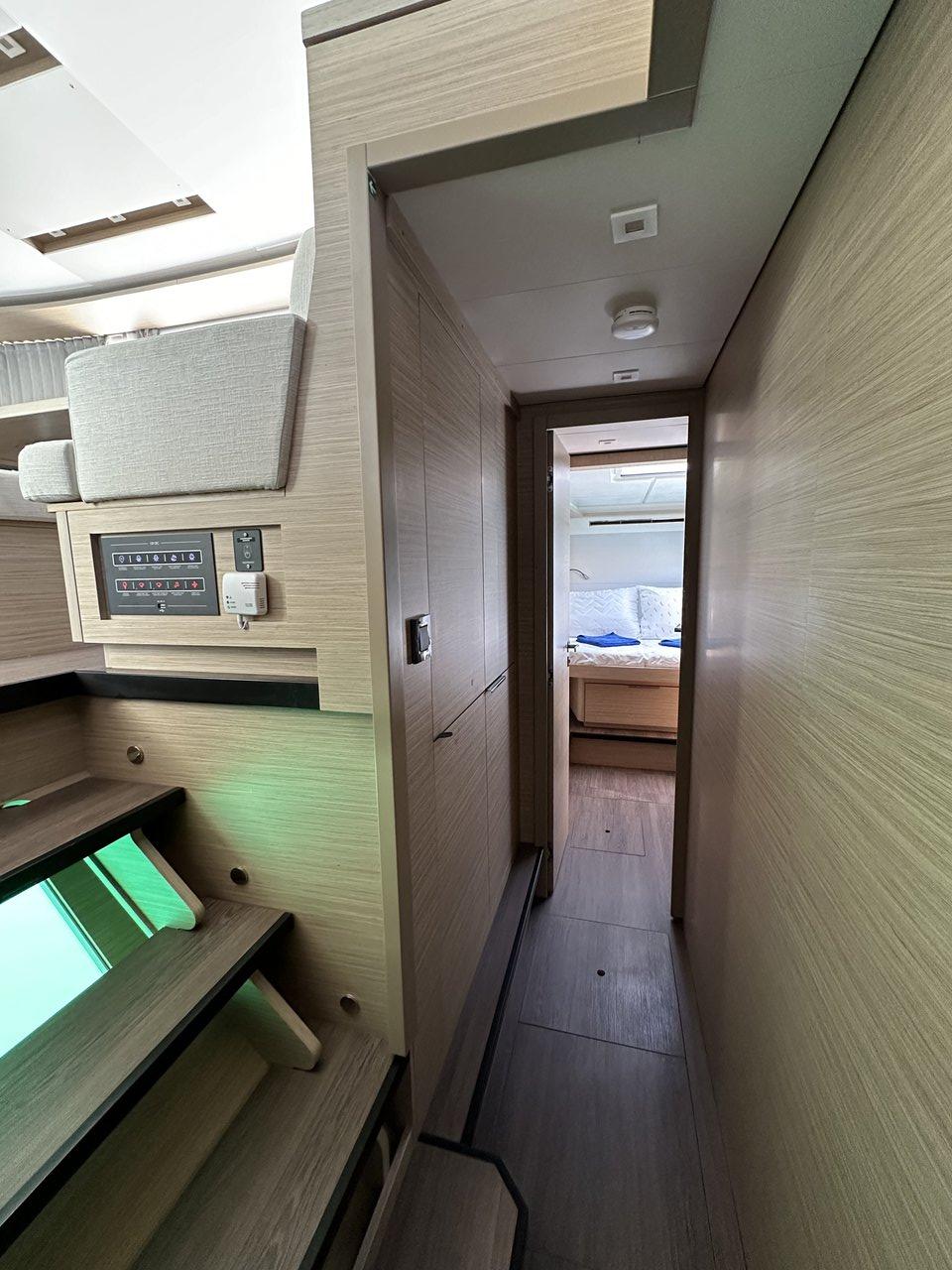 Lagoon 46 - 4 + 2 cab., picture 11